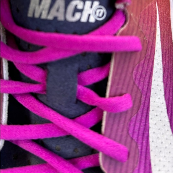 Brooks Mach 17 Spikeless Track & Field Lightweight Purple Running Shoes 9 NWOT - Picture 8 of 10